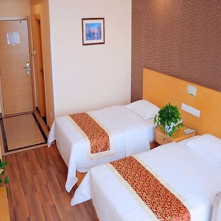 Greentree Alliance Ningxia Hui Autonomous Region Yinchuan South Bus Station Hotel Exterior photo